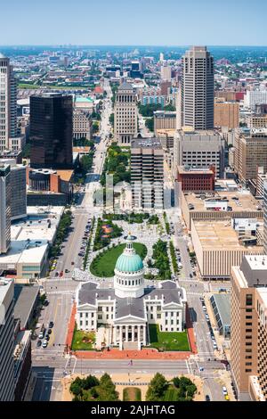 Louis, Missouri negli Stati Uniti d'America skyline del centro dal di sopra. Foto Stock