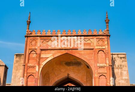 Gate a Agra Fort. Patrimonio UNESCO sito in India Foto Stock