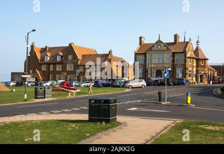 Edifici fronte mare a Hunstanton, Norfolk, Regno Unito Foto Stock