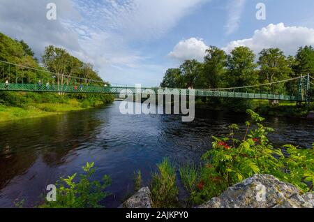 Passerella sul fiume Tay a Pitlochry Perthshire Scozia UK Foto Stock