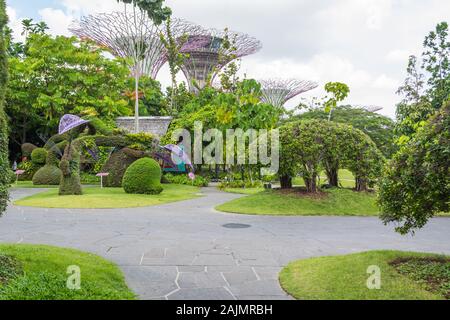 Giardini dalla Baia di Singapore Foto Stock