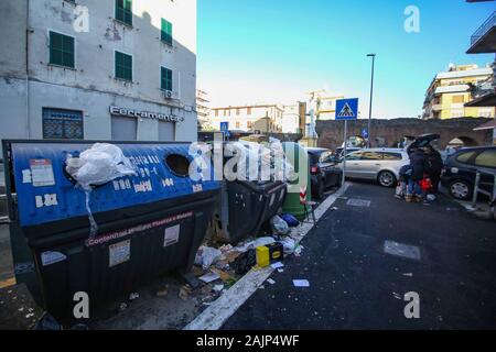 ROMA - RIFIUTI- CENTOCELLE Foto Stock