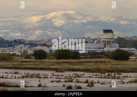 Il Vecchio Aeroporto Internazionale Hellinikon Di Atene Grecia Foto Stock