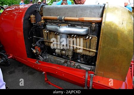 La Fiat S76 conosciuta come la "Bestia di Torino" esposta a Prescott Hill Climb, Gloucestershire Foto Stock