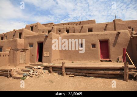 Taos Pueblo, Sito Patrimonio Mondiale dell'UNESCO, Taos, Nuovo Messico, STATI UNITI D'AMERICA Foto Stock