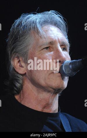 Assago Milano, Italia 23/04/2007 : Roger Waters in concerto al Datchforum Assago Foto Stock