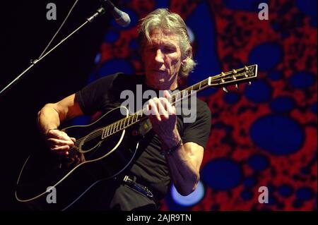 Assago Milano, Italia 23/04/2007 : Roger Waters in concerto al Datchforum Assago Foto Stock