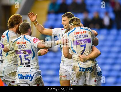 READING, Regno Unito. 05th, 2020 gen. Sam Hill Exeter Chiefs celebra con un punteggio provare durante la Premiership Gallagher partita di rugby tra il London Irish vs Exeter Chiefs al Madejski Stadium di Domenica, 05 gennaio 2020. Londra Inghilterra . (Solo uso editoriale, è richiesta una licenza per uso commerciale. Nessun uso in scommesse, giochi o un singolo giocatore/club/league pubblicazioni.) Credito: Taka G Wu/Alamy Live News Foto Stock