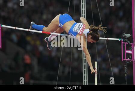 Katerina Stefanidi (Grece) presso le donne del Pole Vault finale della IAAF Campionati del Mondo di atletica leggera del 6 agosto, 201st presso lo Stadio Olimpico di Londra, Gran Bretagna Foto Stock