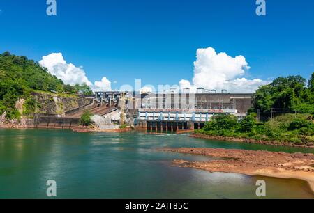 Fotografia di Nam Ngum serbatoio, nel centro del Laos. Foto Stock