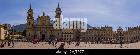 Il Metropolitan Basilica Cattedrale Primate della Colombia, nella Piazza Bolivar di Bogotà, 5 gennaio 2020 Foto Stock