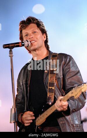 Napoli Italia , 01/09/1997 Festivalbar a Piazza del Plebiscito : Bon Jovi foto di Fabio Diena Foto Stock