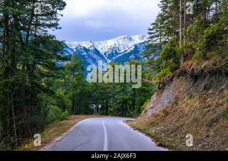 Incredibile paesaggio sul Monte Olimpo, la montagna più alta della Grecia e la casa di Zeus e degli dei greci. Foto Stock