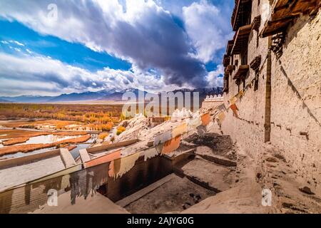 Leh Palace il monastero nel centro della città di Leh in Jammu India Foto Stock