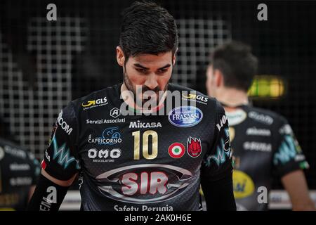 Filippo lanza (n.10 hitter spiker sir safety conad perugia) durante il Test Match - Sir Safety Conad Perugia vs Skra Belchatow, Pallavolo Test Match in Perugia, Italia, 06 Gennaio 2020 Foto Stock