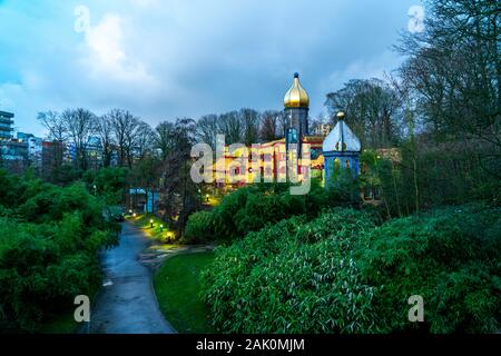 La Casa Hundertwasser, il McDonald bambini Fondazione Aiuto, Ronald McDonald Essen, in al Grugapark, Essen, Foto Stock