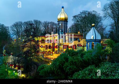 La Casa Hundertwasser, il McDonald bambini Fondazione Aiuto, Ronald McDonald Essen, in al Grugapark, Essen, Foto Stock