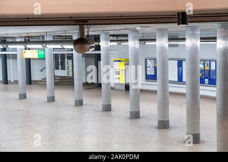 Fermata della metropolitana Messe-Ost, Gruga, il Ruhrbahn, a Essen, Germania, Foto Stock