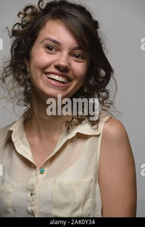 Ritratto di una donna latino Foto Stock