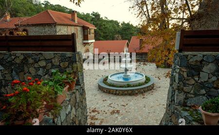 Monastero di San Giovanni il Precursore di Mesa Potamos sull isola di Cipro Foto Stock