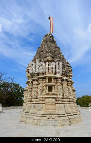 Il tempio sole di Jain a Ranakpur, Rajasthan, India. Foto Stock