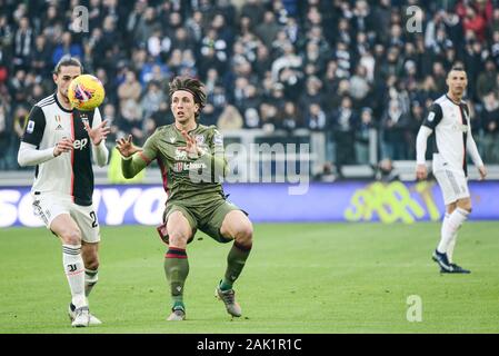 Torino, Italia. 06 Jan 2020. Durante la serie di una partita di calcio tra Juventus e Cagliari Calcio. La Juventus ha vinto 4-0 su Cagliari Calcio presso lo stadio Allianz, a Torino il 6 gennaio 2020 (foto di Alberto Gandolfo/Pacific Stampa) Credito: Pacific Press Agency/Alamy Live News Foto Stock