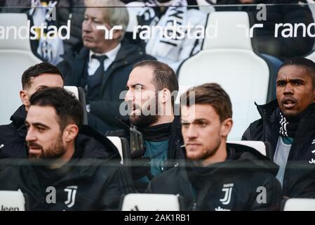 Torino, Italia. 06 Jan 2020. Durante la serie di una partita di calcio tra Juventus e Cagliari Calcio. La Juventus ha vinto 4-0 su Cagliari Calcio presso lo stadio Allianz, a Torino il 6 gennaio 2020 (foto di Alberto Gandolfo/Pacific Stampa) Credito: Pacific Press Agency/Alamy Live News Foto Stock