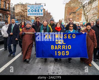 La città di New York, Stati Uniti. 06 gen, 2020. Xliii annuale di tre re della parata del giorno ospitati da El Museo del Barrio di New York City. (Foto di Steve Sanchez/Pacific Stampa) Credito: Pacific Press Agency/Alamy Live News Foto Stock