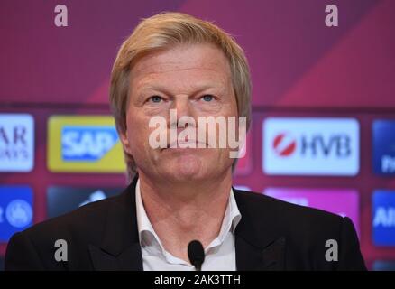 Monaco di Baviera, Germania. 07Th gen, 2020. Oliver KAHN è introdotto in una conferenza stampa come nuovo membro del consiglio di amministrazione di FC Bayern. Credito: Sven Hoppe/dpa/Alamy Live News Foto Stock