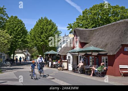 Caffetteria in Nebel, Amrum, Nordfriesland, Schleswig-Holstein, Deutschland | Utilizzo di tutto il mondo Foto Stock