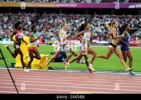 Ajee Wilson (USA) ,vescovo Melissa (Canada) ,Adelle Tracey (Gran Bretagna) , Hedda Hynne ( Norvege) , Habitam Alemu 'Ethiopie) e Noélie Yarigo (Benin) durante la prima semi finale 800m le donne della IAAF mondiale di atletica il 6 agosto, 201st presso lo stadio olimpico di Londra, Gran Bretagna Photo Laurent Lairys / DPPI Foto Stock