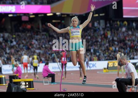 Brooke Stratton (Australie) durante la finale di salto in lungo femminile della IAAF mondiale di atletica il 6 agosto, 201st presso lo stadio olimpico di Londra, Gran Bretagna Photo Laurent Lairys / DPPI Foto Stock