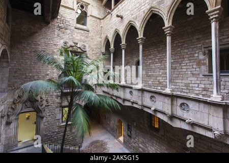 Stadtteil Ribera: Eingangsbereich des Museu Picasso di Barcellona | Utilizzo di tutto il mondo Foto Stock
