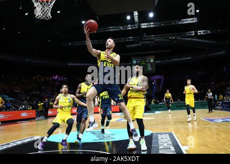 Braunschweig, Germania, 30 Dicembre 2019: Philipp Schwethelm di pecora Oldenburg cestello in azione durante la BBL Basket Bundesliga corrispondono Foto Stock