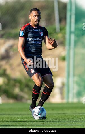 Estepona, Spagna. 07Th gen, 2020. ESTEPONA, 07-01-2020, calcio, eredivisie Olandese, stagione 2019-2020, FC Emmen player Michael Chacon, durante la partita FSV Mainz 05 vs FC Emmen Credito: Pro scatti/Alamy Live News Foto Stock