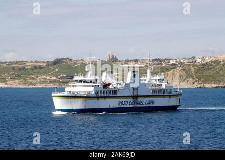 Traghetto per l'isola di Gozo , Malta Foto Stock