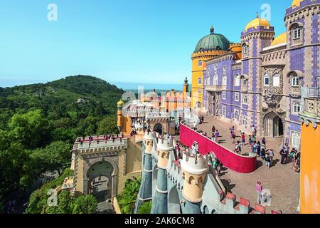 Sintra: Palacio Nacional da Pena (Pena-Palast/Nationalpalast), ehemals koenigliche Sommerresidenz, lisbona | Utilizzo di tutto il mondo Foto Stock