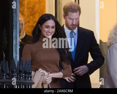 Il Duca e la duchessa di Sussex frequentare Canada Aula martedì 7 gennaio © Joshua Bratt. 07/01/2020. Londra, Regno Unito. Foto Stock