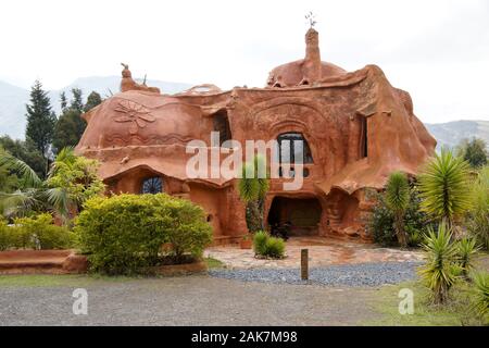 Casa Terracotta, progettata e costruita dall'architetto colombiano Octavio Mendoza, Villa de Leyva, Colombia Foto Stock