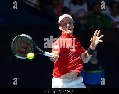 ATP Cup Perth Australia 2020 Roberto Bautista Agut (ESP) Go Soeda (JPN) Foto Anne Parker International Sports Fotos Ltd/Alamy Live News Foto Stock