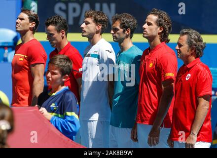 RAC Arena, Perth, Western Australia. Gen 8, 2020. ATP Cup Australia Perth, giorno 6; Spagna contro il Giappone; team Spagna linee fino ad inno nazionale - Editoriale usare carte di credito: Azione Plus sport/Alamy Live News Foto Stock