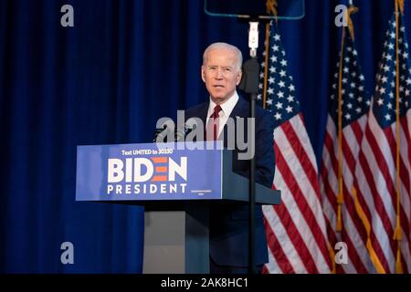 La città di New York, Stati Uniti. 07Th gen, 2020. Ex Vice Presidente Joe Biden offre una politica estera dichiarazione al corrente al Chelsea Piers, Pier 59 il 7 gennaio 2020 nella città di New York, New York. Credito: la foto di accesso/Alamy Live News Foto Stock