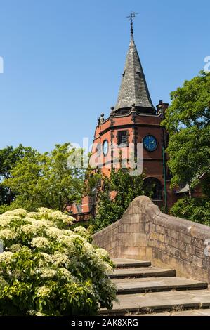 Dell e il liceo, Port Sunlight Village Wirral, Inghilterra Foto Stock