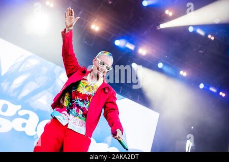 Odense, Danimarca. 27th, Giugno 2019. Il cantante colombiano e reggaeton artista J Balvin esegue un concerto dal vivo durante il danese music festival polveriera 2019 in Odense. (Photo credit: Gonzales foto - Lasse Lagoni). Foto Stock