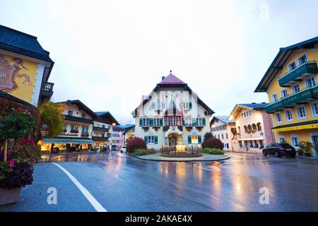 Il municipio in Sankt Gilgen, la città è un villaggio dal Wolfgangsee in stato austriaco di Salisburgo, nel 'Salzkammergut' regione. Foto Stock