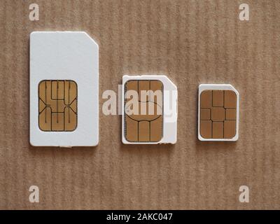 Mini e micro e nano Sims per il telefono cellulare Foto Stock