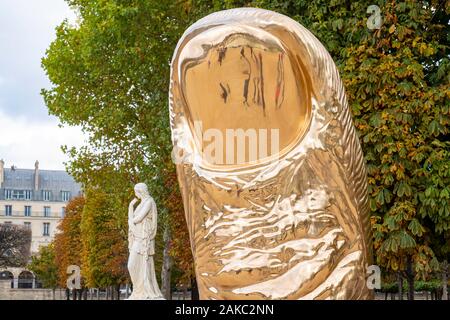 Francia, Parigi, Giardino delle Tuileries, FIAC OFF 2019, Cesare, il pollice Foto Stock