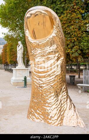 Francia, Parigi, Giardino delle Tuileries, FIAC OFF 2019, Cesare, il pollice Foto Stock