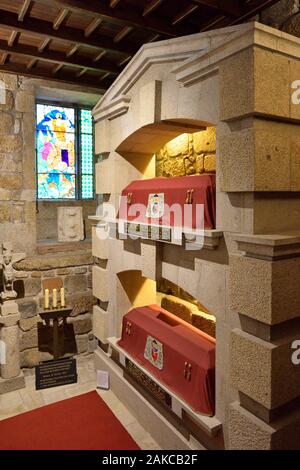 Il Portogallo, regione del Minho, Braga, Cattedrale Sé Primacial, Cappella Notre Dame de Piete, tombe Foto Stock