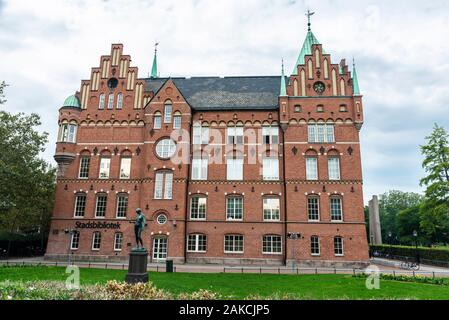 Malmö, Svezia - 29 agosto 2019: Malmö biblioteca della città (stadsbiblioteket) in Malmo, Svezia Foto Stock